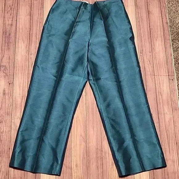 Bloomingdale's Pants - Picture 1 of 5